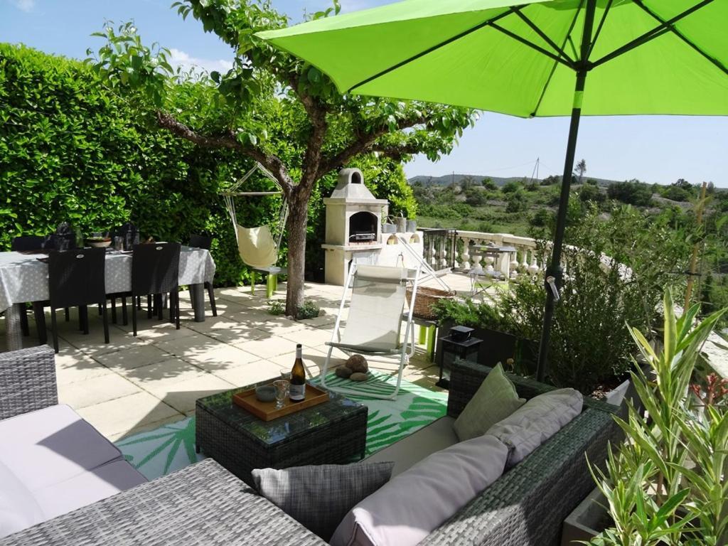 Villa La Cayrade Uzer  Esterno foto