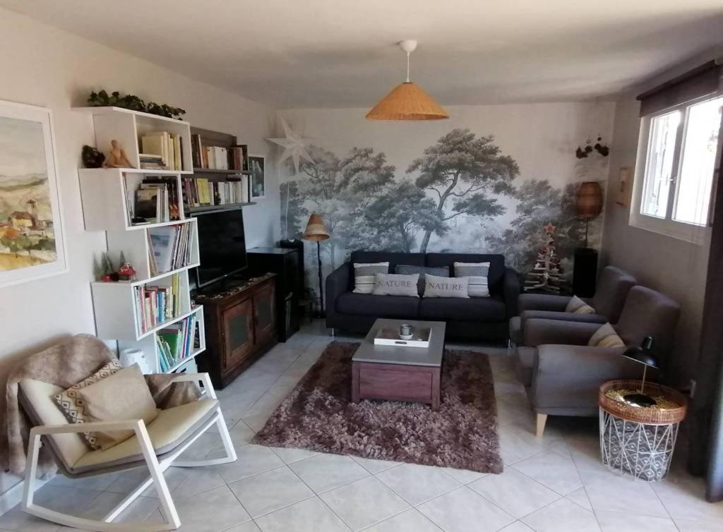 Villa La Cayrade Uzer  Esterno foto